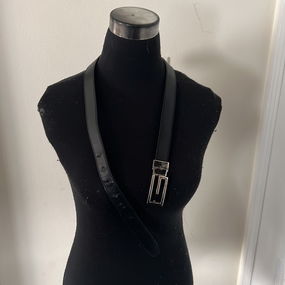 Guess Reversible Leather Signature Logo Belt Size large - Picture 5 of 11